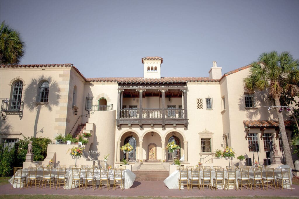 Outdoor wedding reception at Powel Crosley Estate in Sarasota